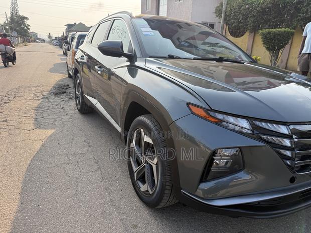 Hyundai Tucson SEL 2022 Gray