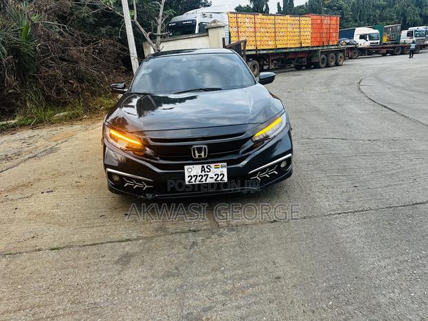 Honda Civic Touring Sedan 2019 Gray