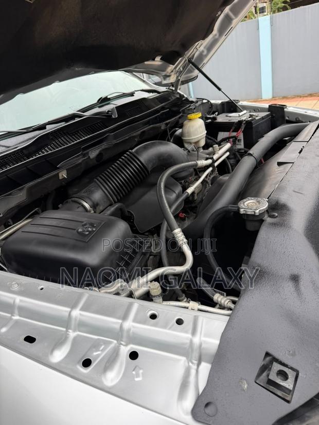 RAM 1500 2018 Gray