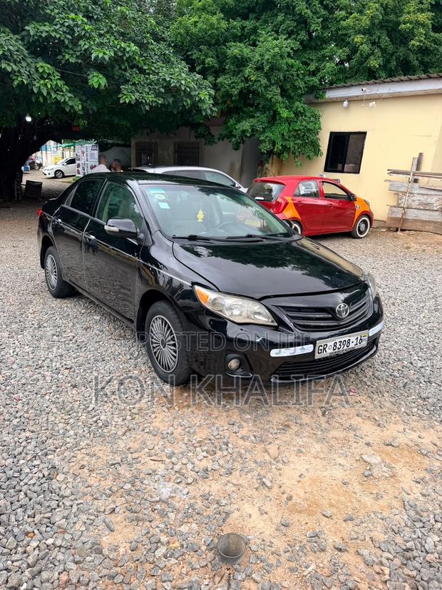Toyota Corolla S 4dr Sedan (1.8L 4cyl 4A) 2013 Black