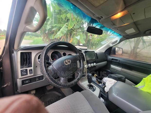 Toyota Tundra Double Cab 4x4 SR5 5.7L Long Bed 2008 Brown