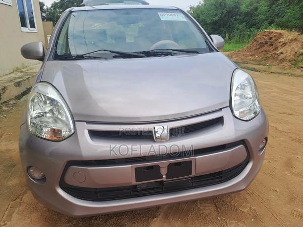 Toyota Passo 1.0 AWD 2014 Brown