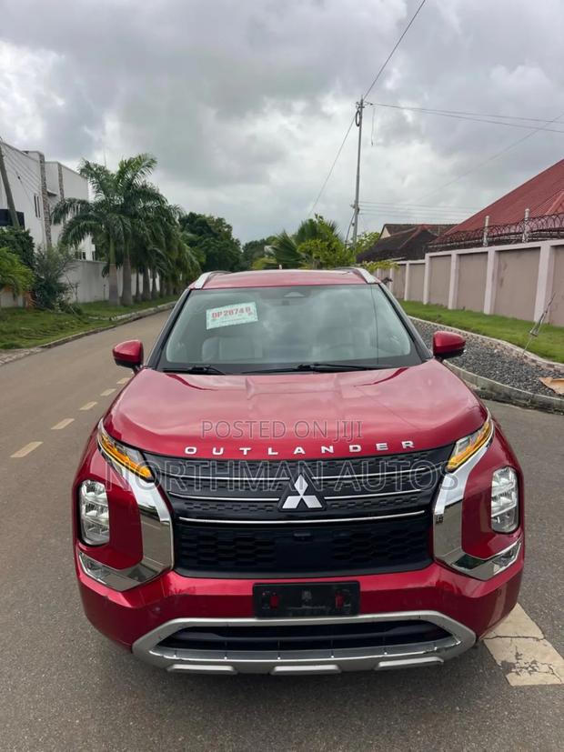 Mitsubishi Outlander SEL 2022 Burgundy