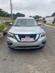 Nissan Pathfinder 2017 Silver for sale