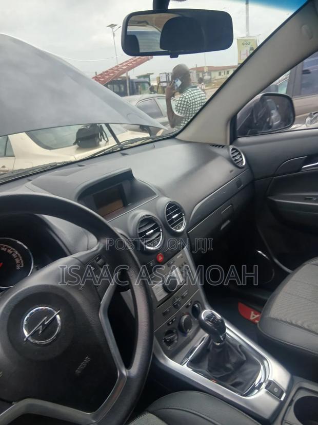Opel Antara 2015 Black