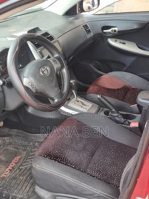 Toyota Corolla 2013 Red