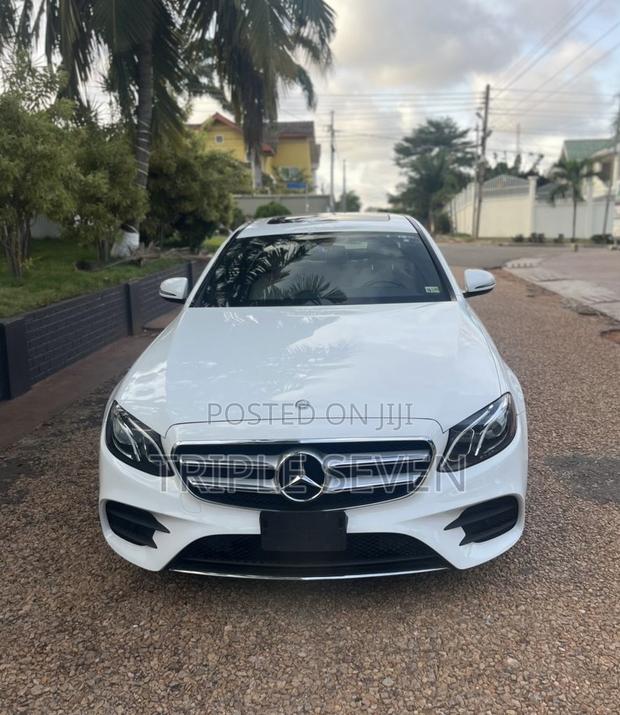 Mercedes-Benz E300 4Matic AWD Sedan (2.0L 4cyl 9A) 2017 White