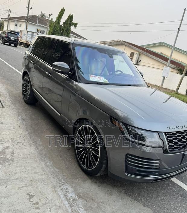 Land Rover Range Rover Vogue 2018 Gray