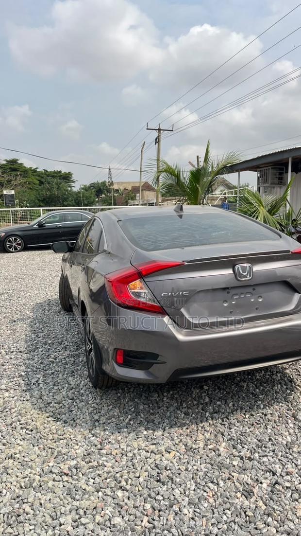 Honda Civic EX-L Sedan 2018 Silver