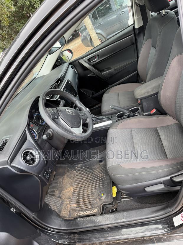 Toyota Corolla 2019 Black