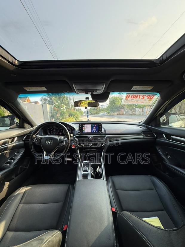 Honda Accord Sport 2.0T 2021 White