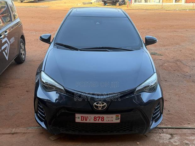Toyota Corolla XSE (1.8L 4cyl 2A) 2019 Green