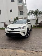Toyota RAV4 XLE 4dr SUV AWD (2.5L 4cyl 6A) 2018 White for sale