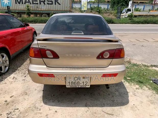Toyota Corolla 1.4 D Automatic 2004 Gold