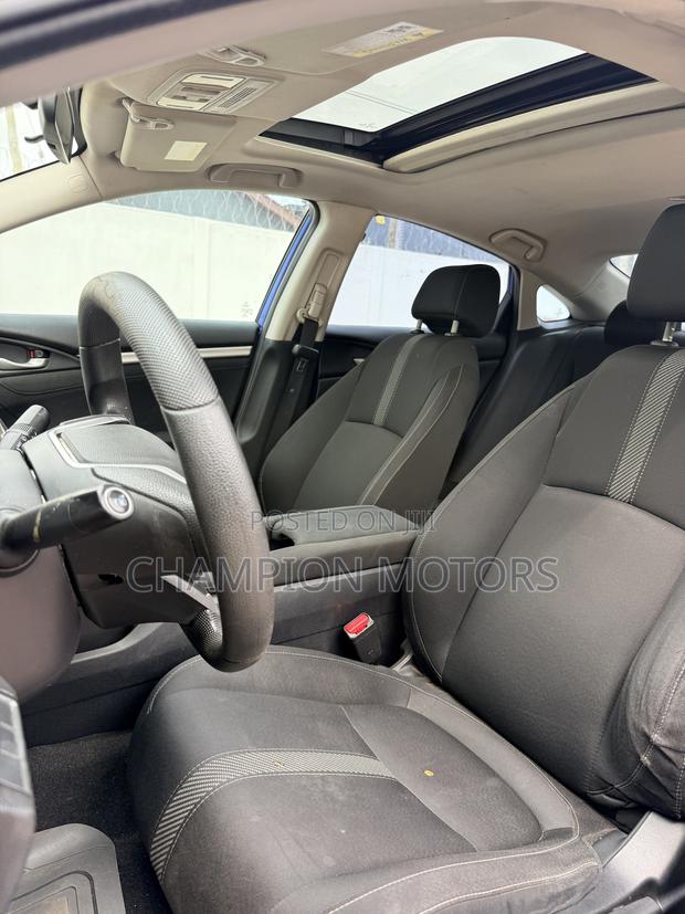 Honda Civic EX 4dr Sedan (1.5L 4cyl) 2016 Blue