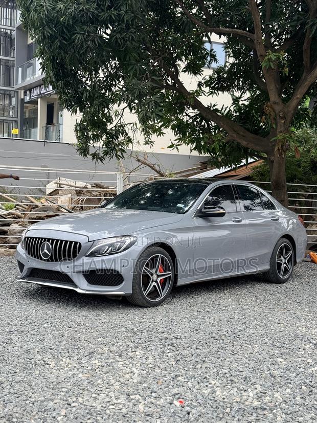 Mercedes-Benz C300 2016