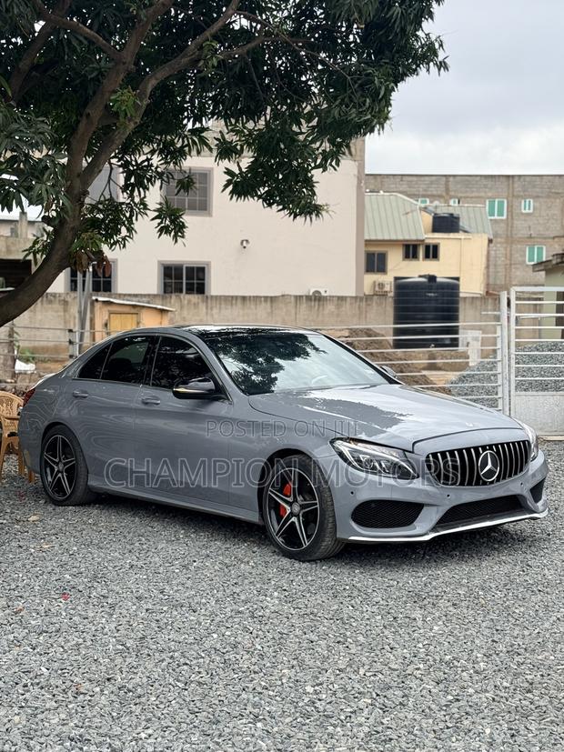 Mercedes-Benz C300 2016