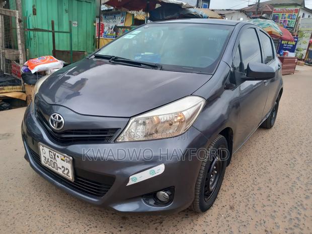 Toyota Yaris 2012 White