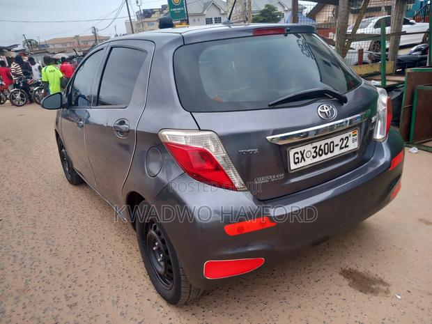Toyota Yaris 2012 White