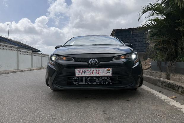 Toyota Corolla LE 2023 Black
