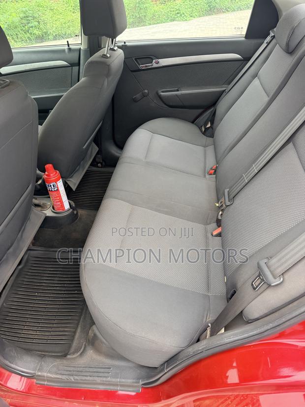 Chevrolet Aveo 2010 Red