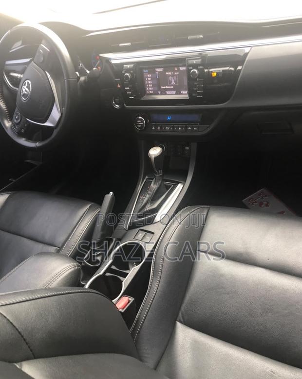 Toyota Corolla S 4dr Sedan (1.8L 4cyl CVT) 2015 Black