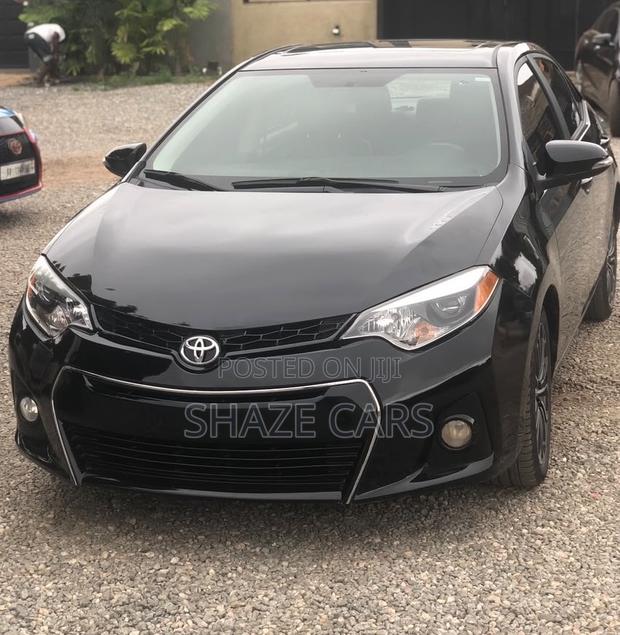Toyota Corolla S 4dr Sedan (1.8L 4cyl CVT) 2015 Black