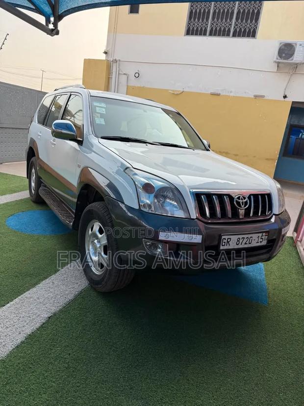 Toyota Land Cruiser Prado 2008 White