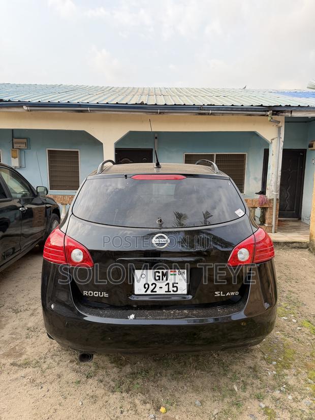 Nissan Rogue S 2011 Black