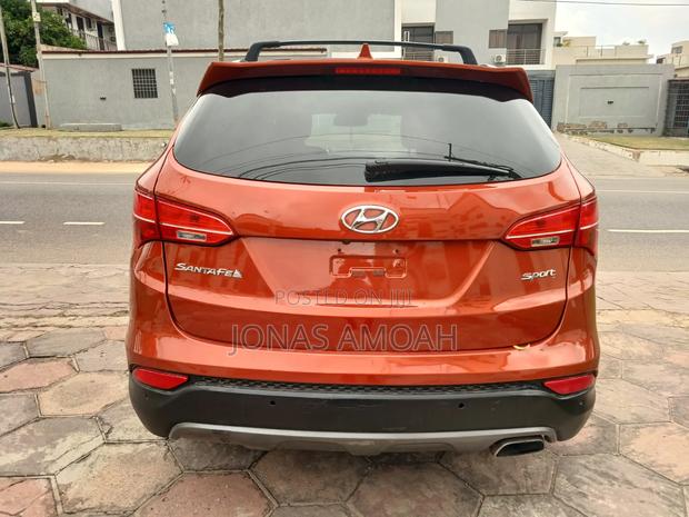 Hyundai Santa Fe 2015 Orange