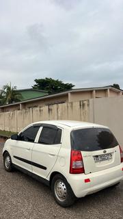 Kia Morning 2010 White for sale