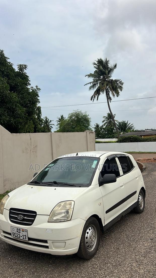 Kia Morning 2010 White