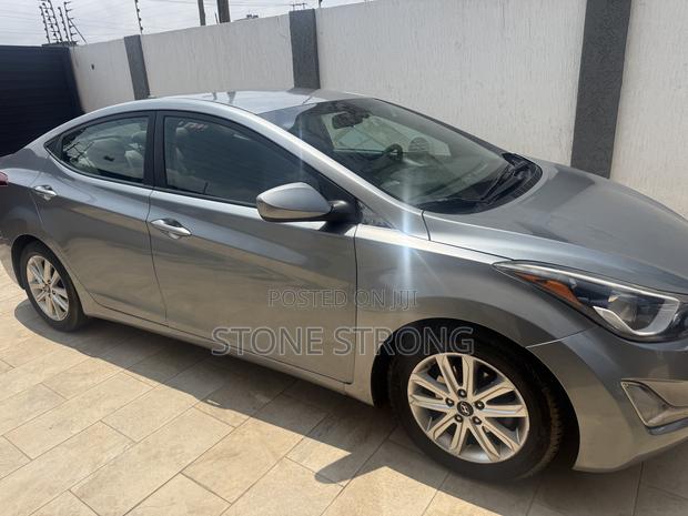 Hyundai Elantra Value Edition Sedan FWD (1.8L 4cyl 6A) 2016 Gray