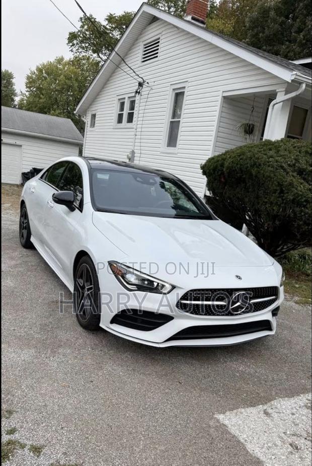 Mercedes-Benz C300 2018 White