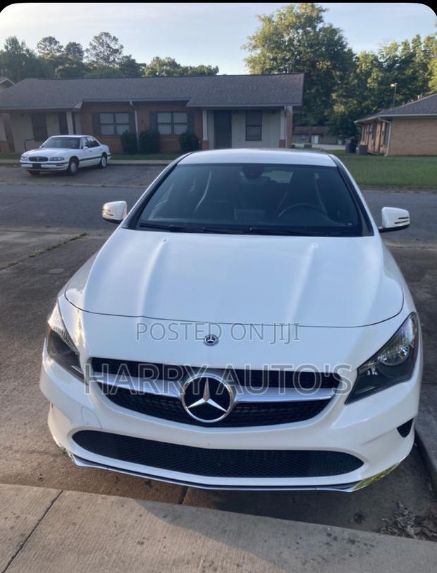 Mercedes-Benz C300 2018 White