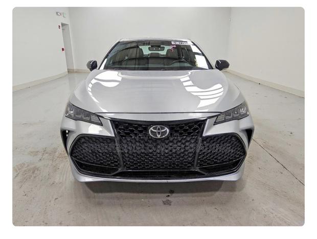 Toyota Avalon 2019 Gray
