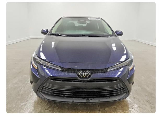 Toyota Corolla 2024 Blue