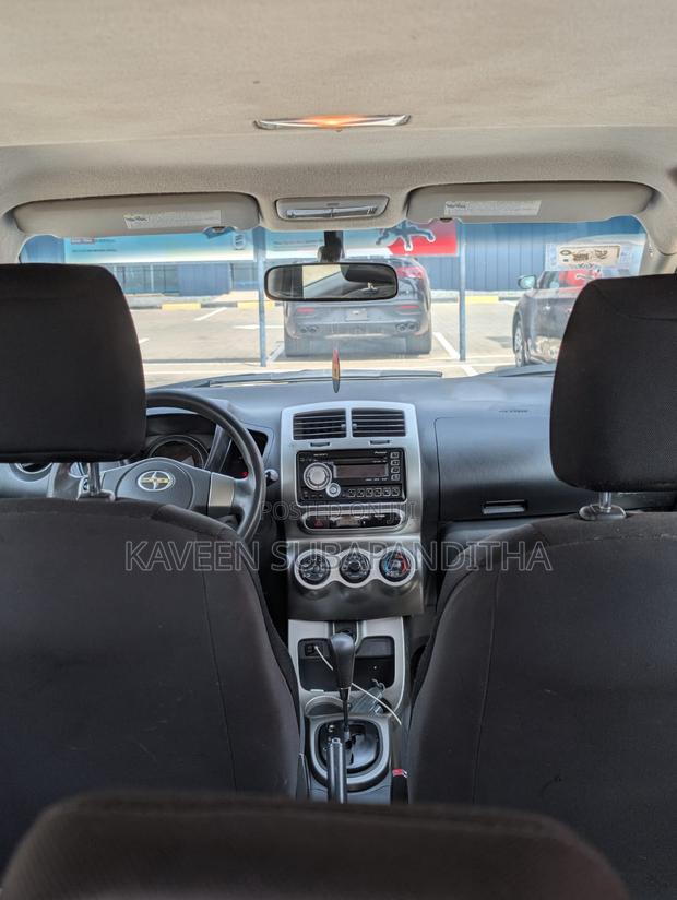 Scion xD 2011 Burgundy