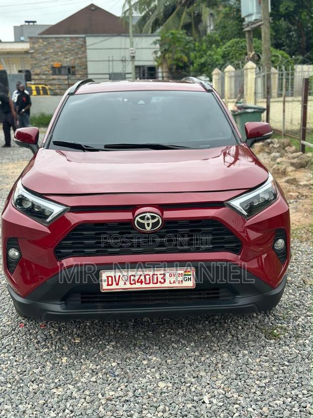 Toyota RAV4 Hybrid 2020 Red