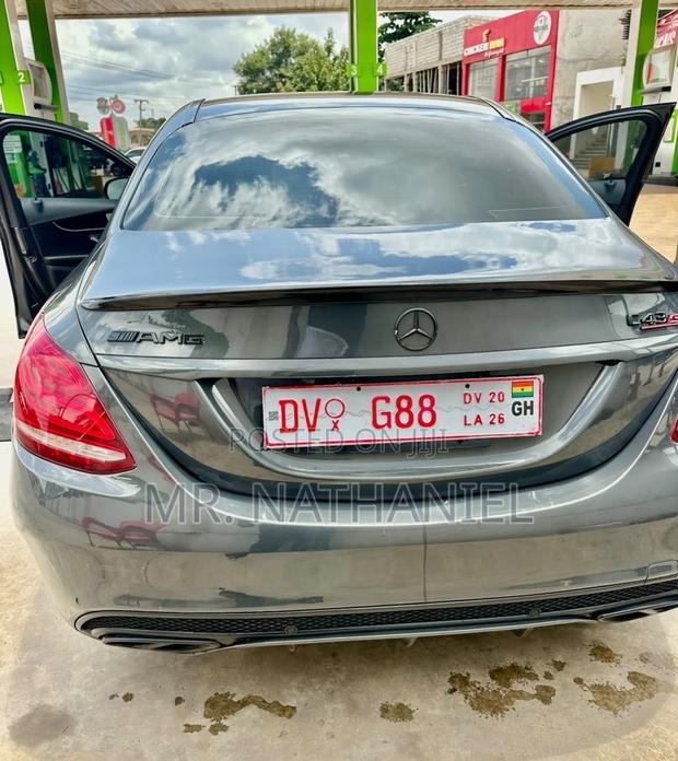 Mercedes-Benz C43 2017 Gray