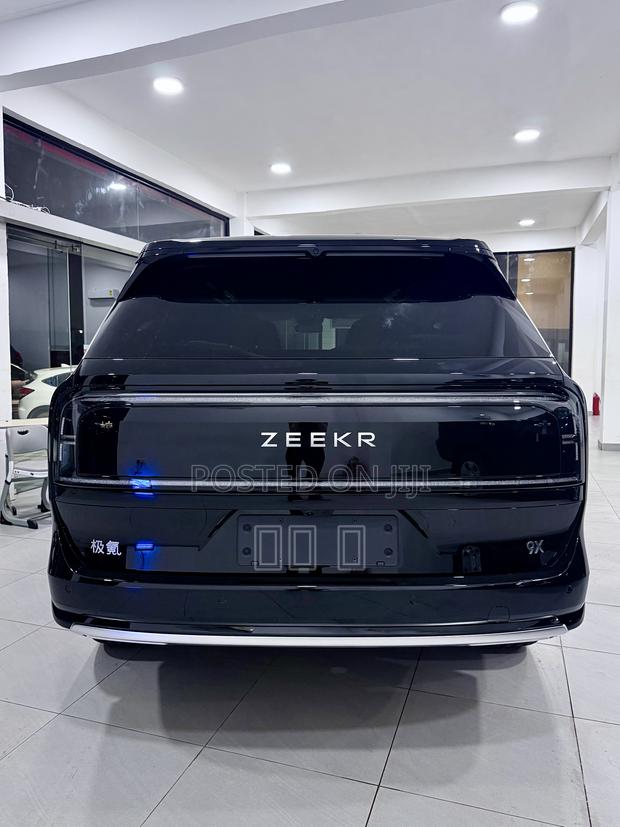 New Zeekr 9X 2025 Black