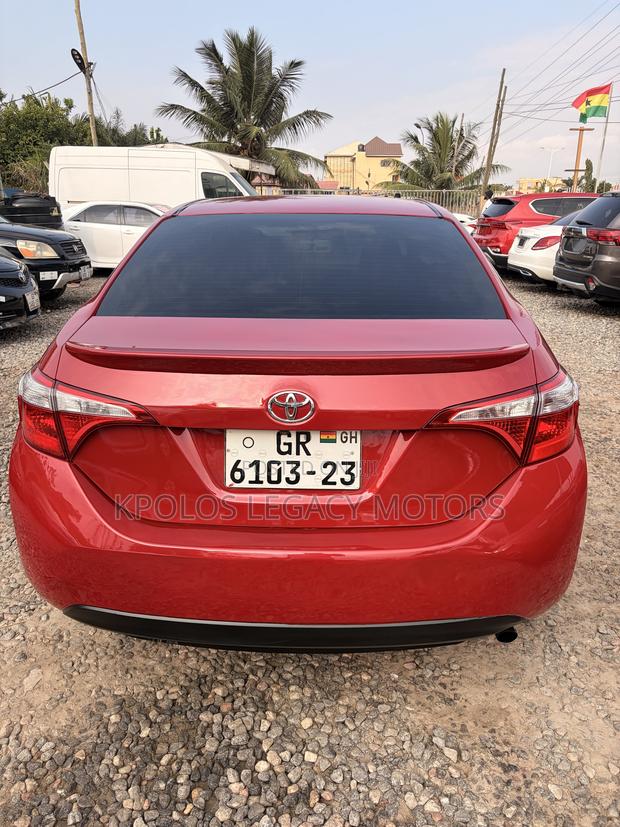 Toyota Corolla LE 4dr Sedan (1.8L 4cyl CVT) 2016 Red