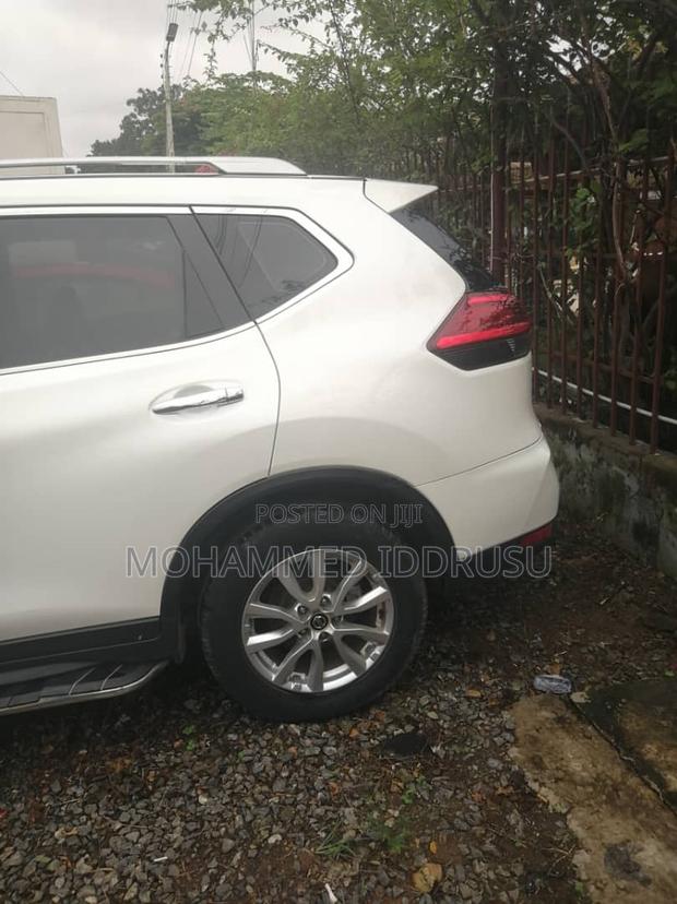 Nissan X-Trail 2.5 Petrol AWD 2018 White