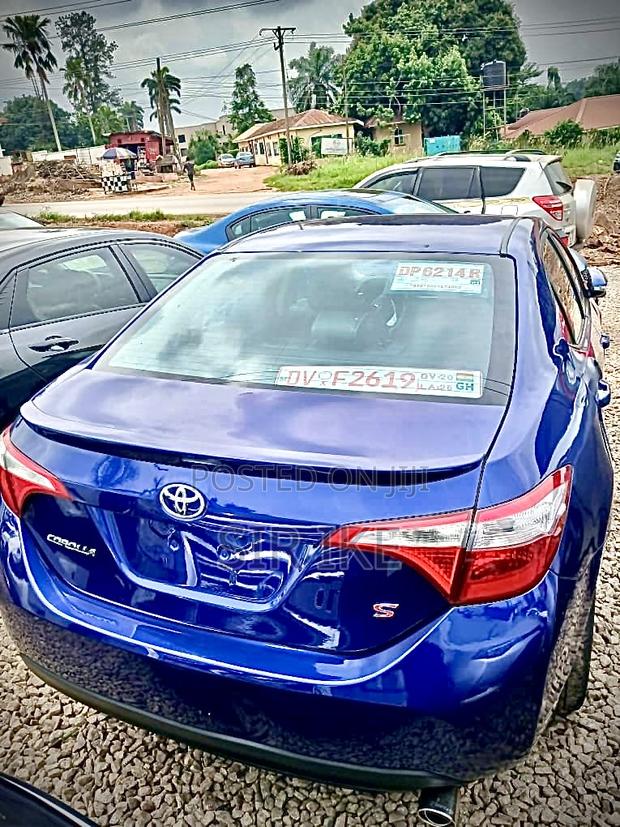 Toyota Corolla S 4dr Sedan (1.8L 4cyl CVT) 2016 Blue