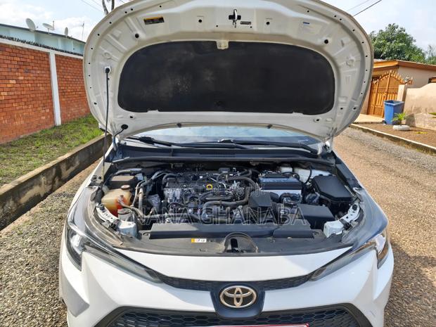 Toyota Corolla 2022 White