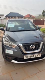 Nissan Kicks SR 2018 Gray for sale