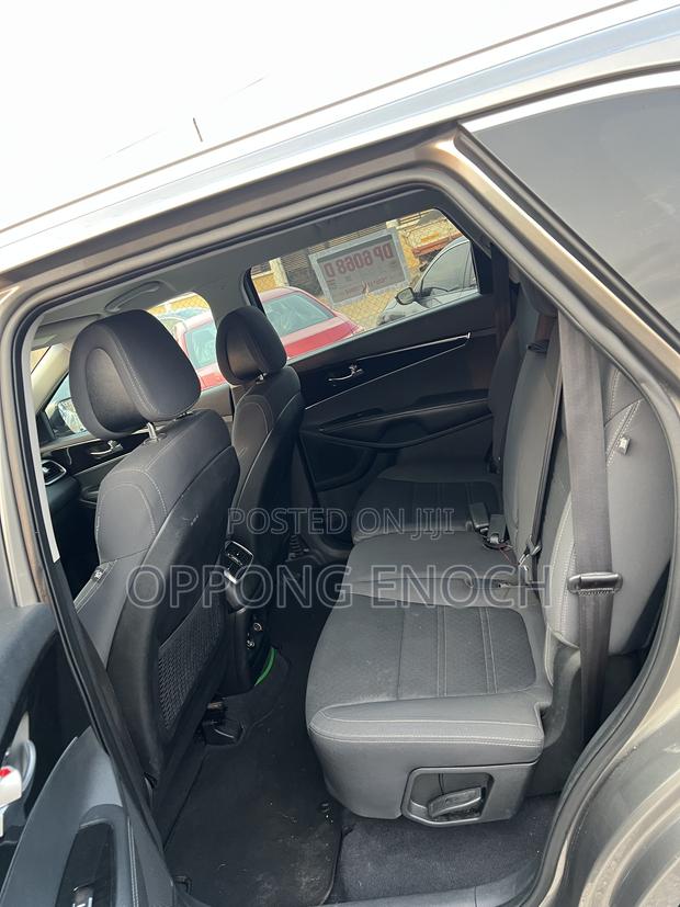 Kia Sorento 2.4L LX FWD 2017 Gray