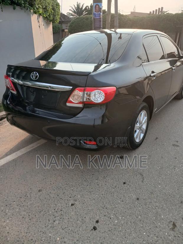 Toyota Corolla 2013 Black