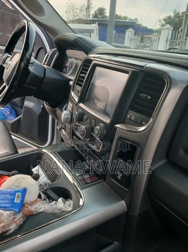 RAM 1500 2017 White