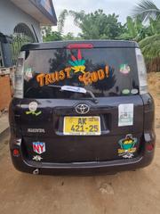 Toyota Sienta 2012 Brown for sale